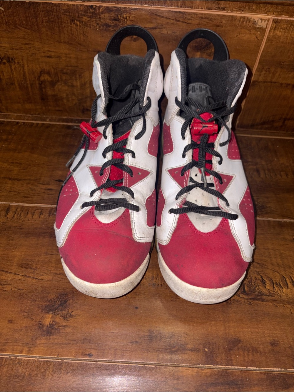 Nike Air Jordan 6 Retro "Carmine" sneakers Size 10